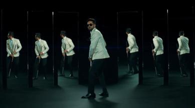 andhadhun title song