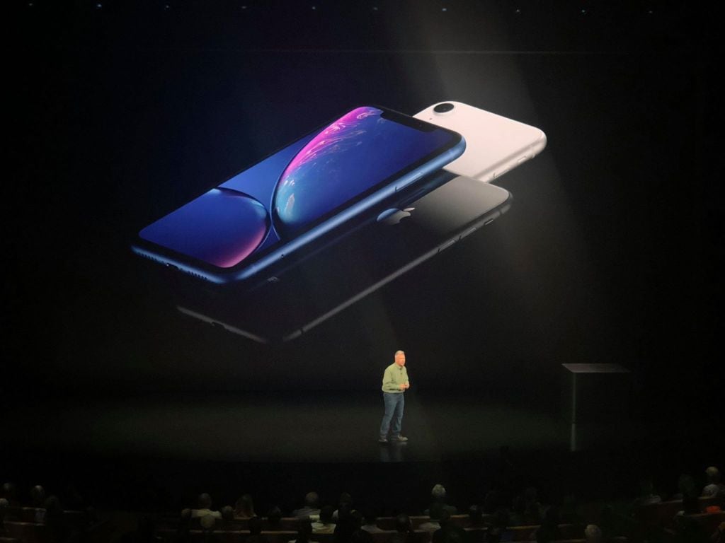 Apple iPhone XR, Apple iPhone XR price in India, Apple iPhone XR launch in India, Apple iPhone XR specifications, Apple iPhone XR features, Apple iPhone XR sale date in India, iPhone XR, iPhone