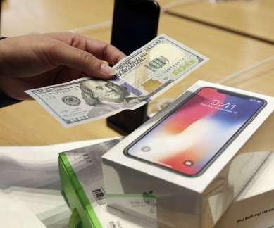 Apple, Apple vs Qualcomm, Apple iPhone, Qualcomm Apple patent fight, Qualcomm vs Apple patent infringement, Apple patent infringement