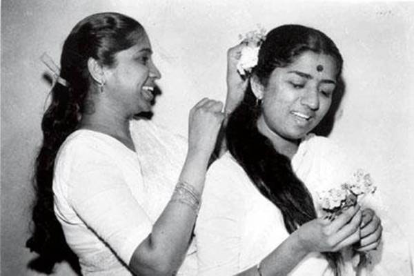 Happy birthday Asha Bhosle