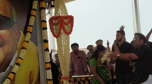 alagiri rally in chennai to dmk leader karunanidhi memorial