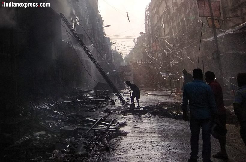 A day later, fire at Kolkata's Bagree Market yet to be contained