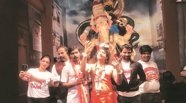 ganesh mandal, skits to show public woes, Mumbai woes, Mumbai, Indian express