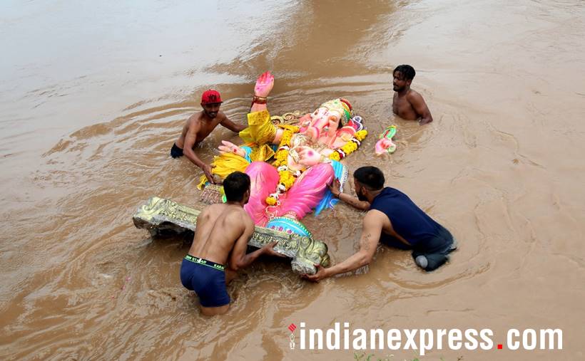 ganpati visarjan photos