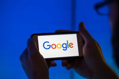 Computing, World Wide Web, Digital media, Alphabet Inc., Artificial intelligence, Google, Online advertising, Copyright, Facebook, Directive on Copyright in the Digital Single Market, Criticism of Google, online freedom activists, urgent search, planned