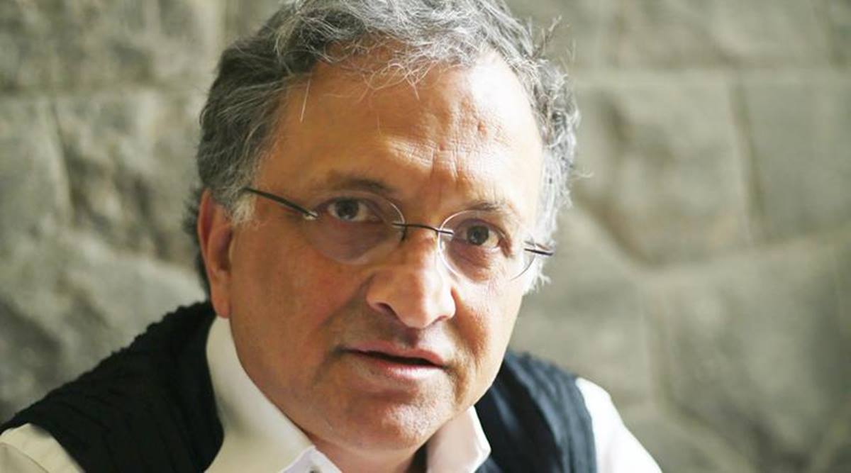 After ABVP calls him anti-national and wants him out, historian Ramachandra Guha won't teach in Gujarat | India News,The Indian Express