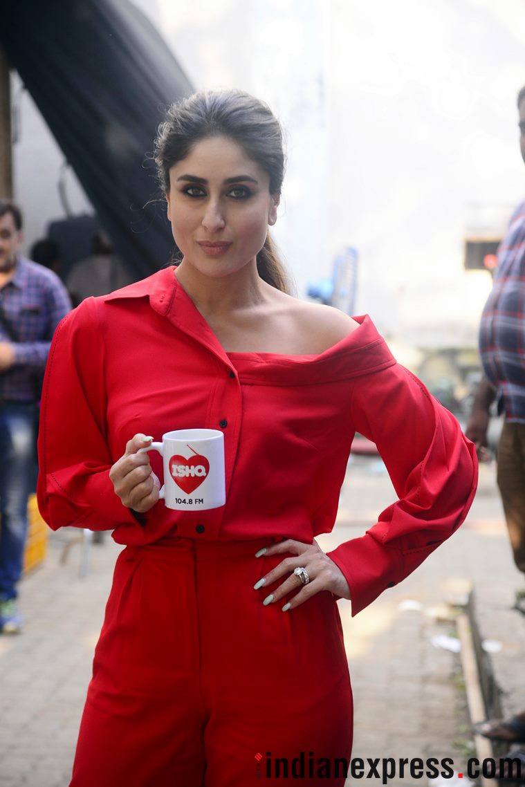 Kareena Kapoor Khan, Kareena Kapoor Khan updates, Kareena Kapoor Khan latest photos, Kareena Kapoor Khan latest news, Kareena Kapoor Khan style, Kareena Kapoor Khan latest pics, celeb fashion, bollywood fashion, indian express, indian express news