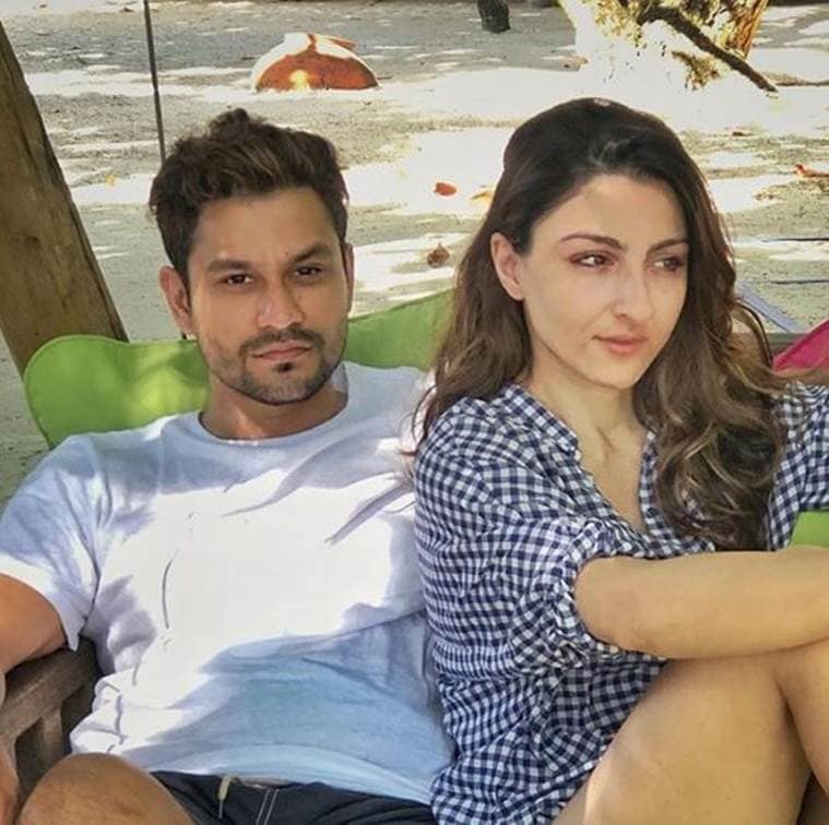 Kareena Kapoor Khan, Saif Ali Khan, Taimur Ali Khan, Soha Ali Khan, Kunal Kemmu and Inaaya Naumi Kemmu's Maldives vacation