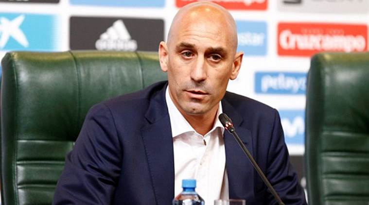 luis rubiales 759 La Liga Santander: More Clasicos, fewer matches and a final phase