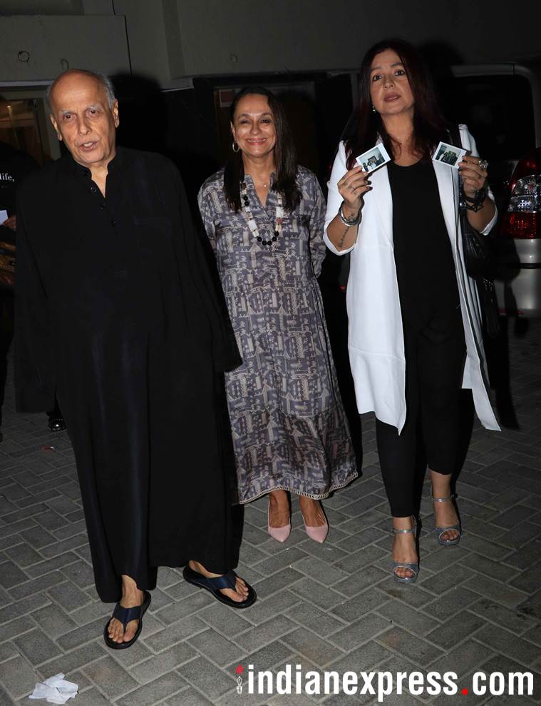 mahesh bhatt, pooja bhatt, soni