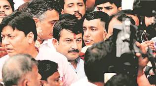 Manoj Tiwari tells Supreme Court: Broke seal as a symbolic protest