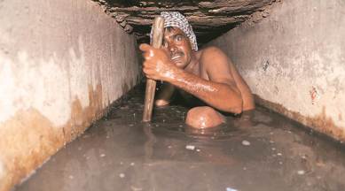 manual scavenger death, manual scavenging, MS Act 2013, SC/ST Act, New Delhi, Indian Express