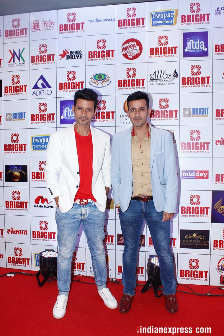 meet bros at yogesh lakhani's birthday