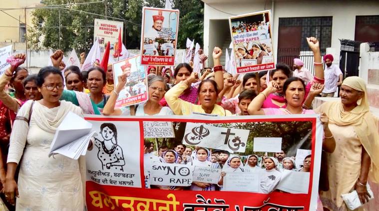 RMPI women front holds march against Bishop Mulakkal, demands his arrest