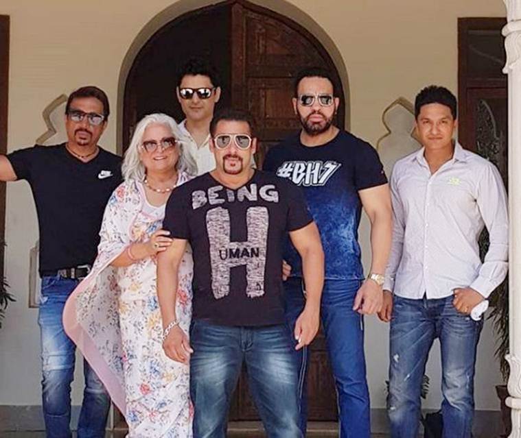 salman khan with his gang