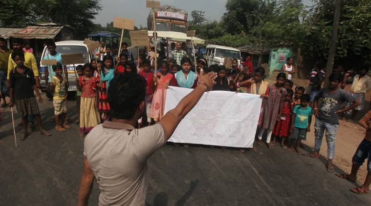 Bengal Bandh: Eight-year-olds positioned on NH-34, youths wield swords in North Dinajpur