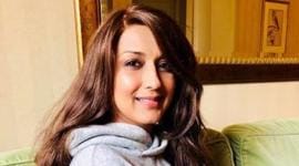sonali bendre new look