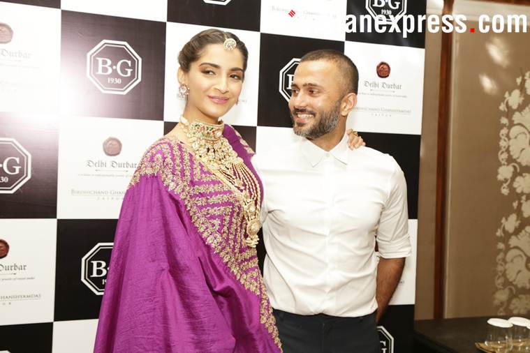 sonam kapoor anand ahuja images