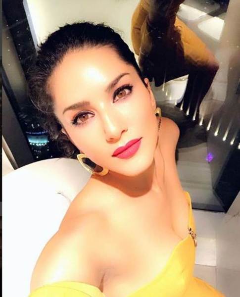 sunny leone instagram