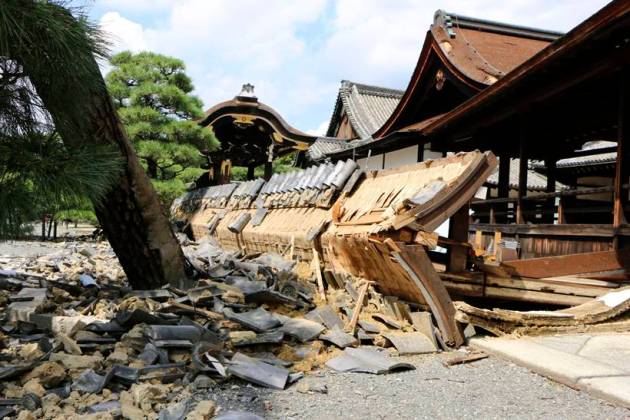 Typhoon Jebi leaves trail of destruction across Japan