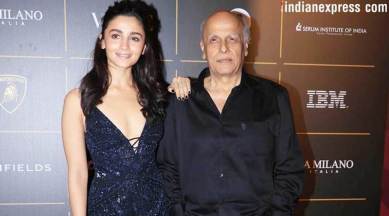 Alia Bhatt with Mahesh Bhatt to work on Sadak 2