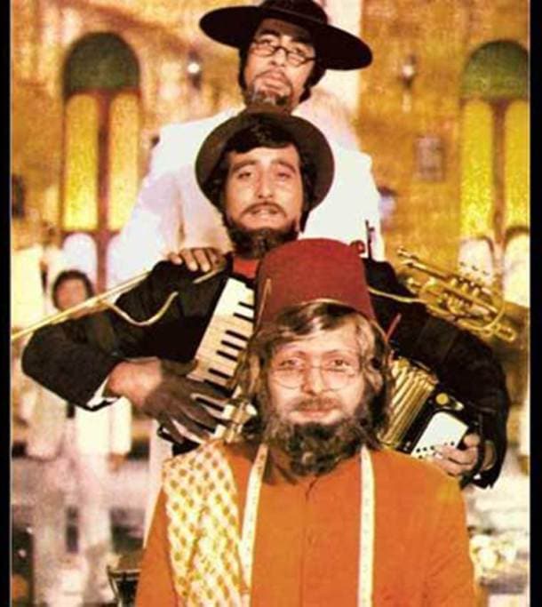 Amar Akbar Anthony pics