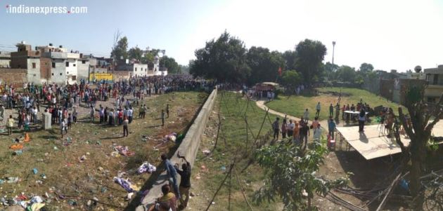 Amritsar train accident, Train accident in Amritsar, Punjab train accident, Amritsar accident photos, amritsar train accident photos, amritsar tragedy photos, amritsar mishap photos, amritsar train accident on dussehra, Indian express