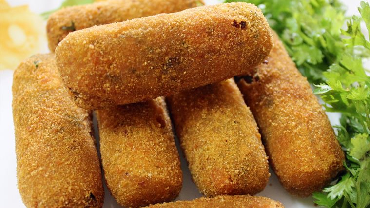 world vegan day, world vegan day 2018, vegan food, vegan recipes, Banana Cutlet, Basil Spinach and Avocado Pizza, Vegan Papad Tacos , Quinoa Couscous and Beetroot Tikki , Vegan Peanut Butter Brownie, easy vegan recipes, express recipes, indian express, indian express news