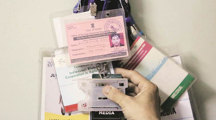 Doordarshan crew attak, dd crew attack, maoists attack dd crew, naxals attack dd crew, dd crew attacked in chhattisgarh, dd cameraman killed, doordarshan camerman killed