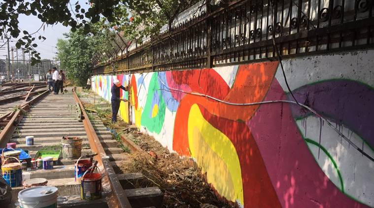 delhi street art, street art, graffiti, wall street art, team dsa, painting delhi railway station, painting, railway station painting, delhi, indian express, indian express news