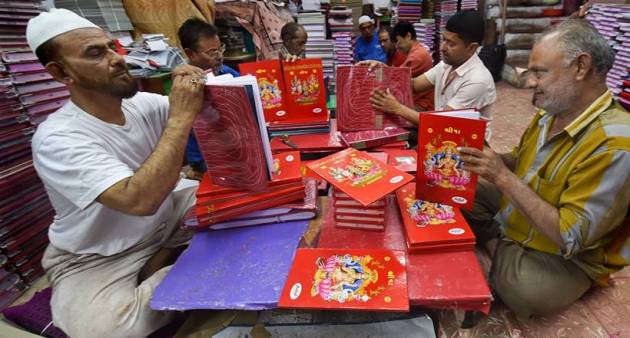 Diwali 2018: India gears up to celebrate the festival of lights