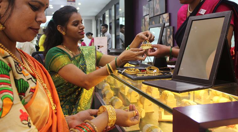 Gold imports up 4 per cent to USD 17.63 billion in Apr-Sep 2018-19