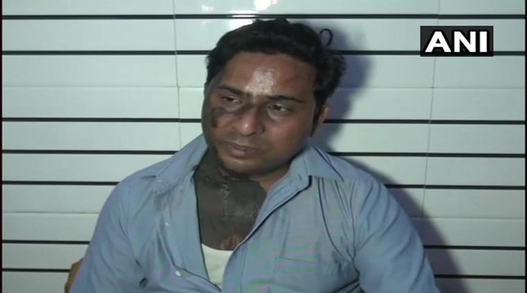 Urdu poet assaulted by men for confronting them for harassing a girl