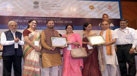 hrd minister, dav college, swachh awards