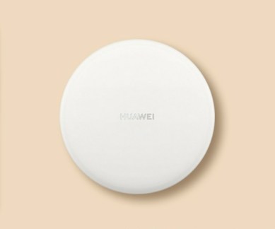 Huawei, Huawei wireless charger, Huawei Mate 20 India sale, Huawei Mate 20 Pro specifications, Huawei Mate 20 features, Huawei 15W wireless charger, Huawei Mate 20 Pro price in India, Qi compatible wireless charging, Huawei Mate 20 series launch, Huawei Mate 20 Amazon, Mate 20 Pro reverse charging