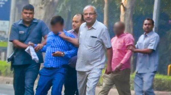 Four Intelligence Bureau men held outside Alok Verma home, charges of snooping fly