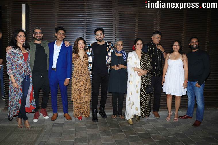 badhaai ho starcast photo