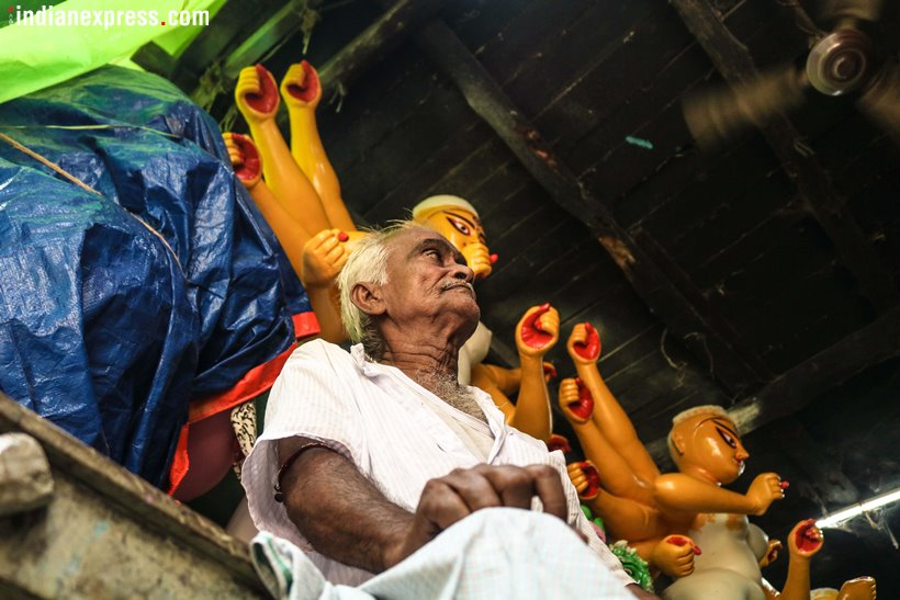 Durga Puja 2018: Meet Kumartuli's oldest idol maker