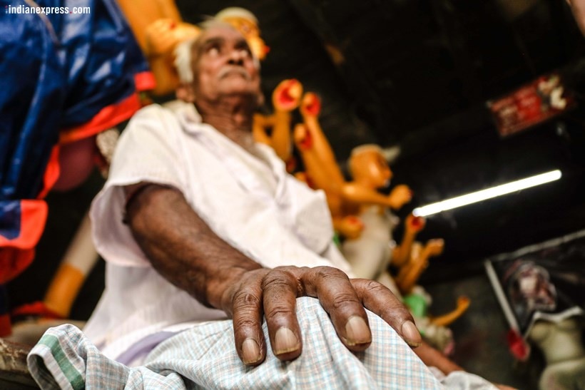Durga Puja 2018: Meet Kumartuli's oldest idol maker
