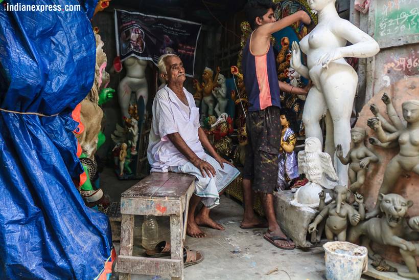 Durga Puja 2018: Meet Kumartuli's oldest idol maker