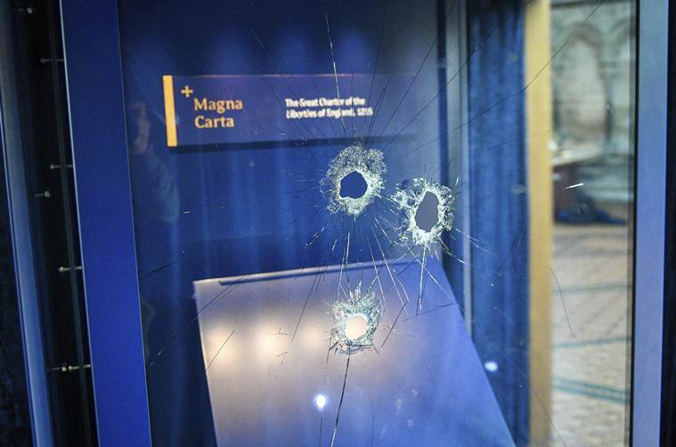 US tourist stops thief who tried to steal Magna Carta in UK