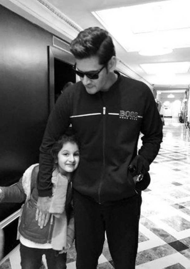 Mahesh Babu with daughter
