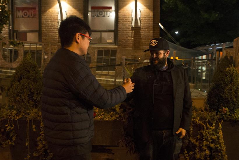 Canadians 'Wake and Bake' as Marijuana gets legalised in the country