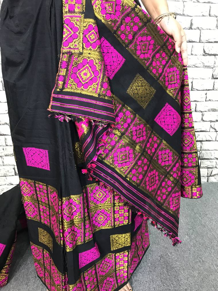 mekhela, mekhela chadar, traditional Assamese attire, Durga Puja, style file, how to wear, what to wear, traditional Indian wear, indian express, indian express news