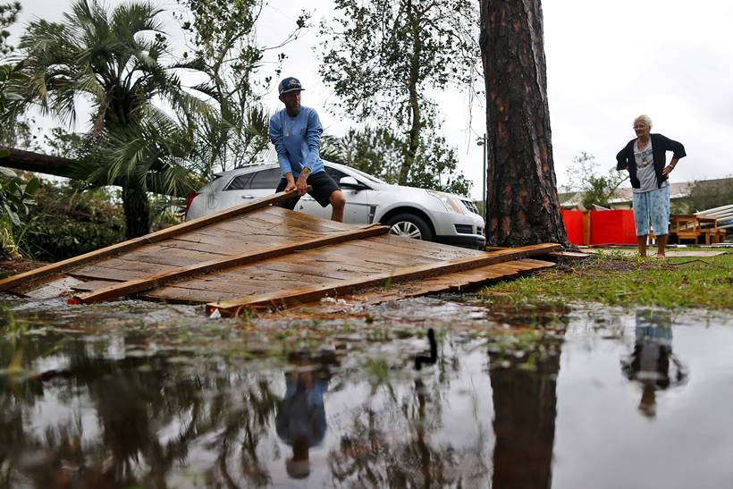 Hurricane Michael slams into Florida, charges into Southeast