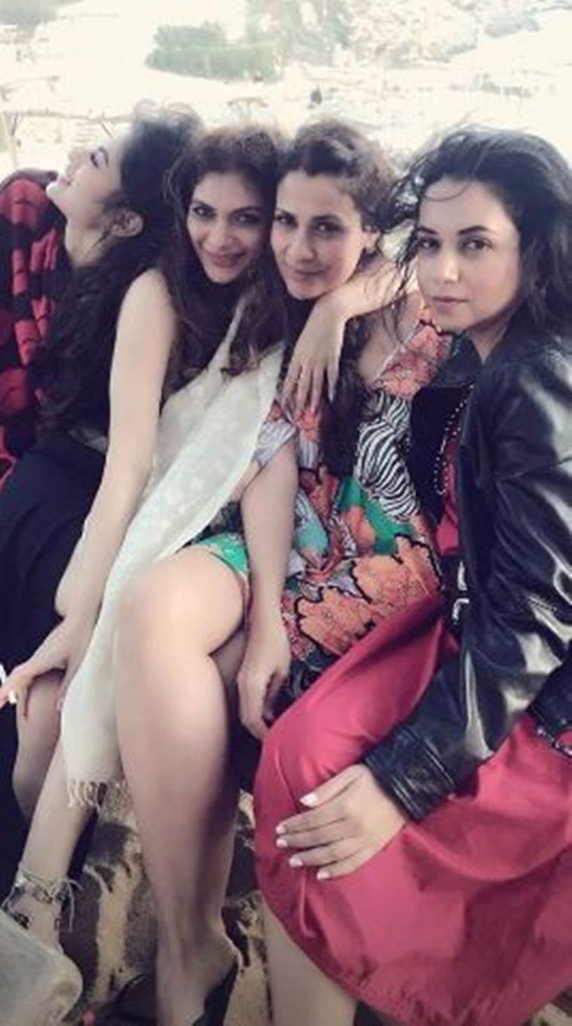 Mouni Roy