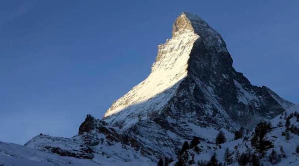 Atleast five South Korean climbers and four Nepalese guides missing in storm