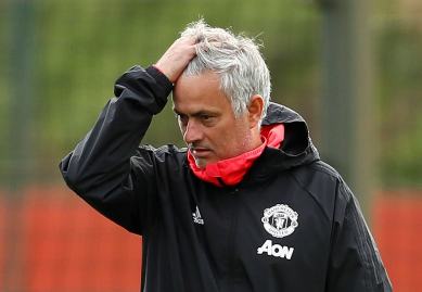 Manchester United manager Jose Mourinho during trainng