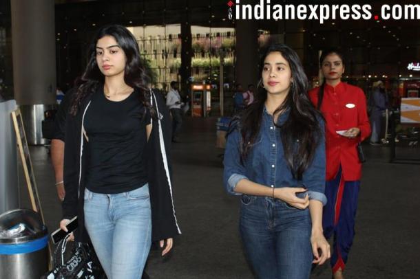 janhvi kapoor and khushi kapoor