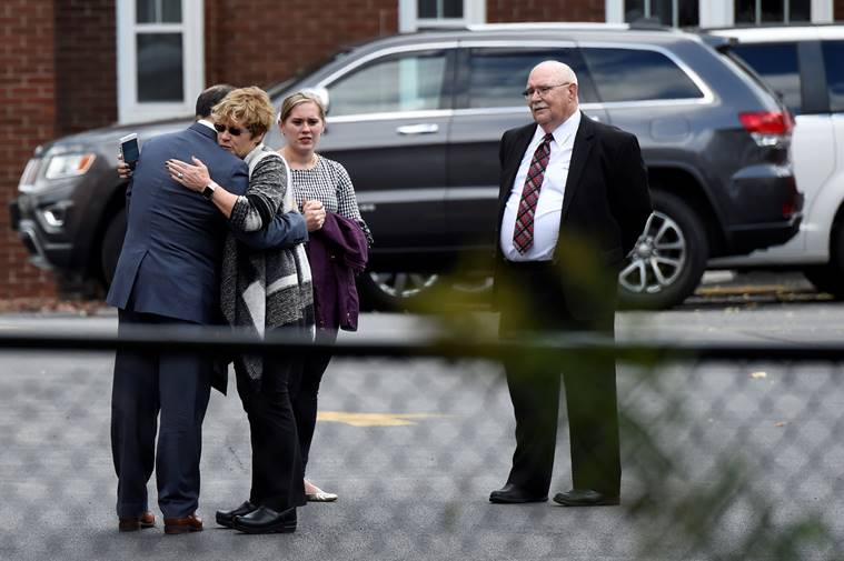 new york, new york limo crash. Funeral Amsterdam, New York, Amsterdam, limo crash, funeral Amsterdam, Indian Express, New York limo crash, funeral for sisters